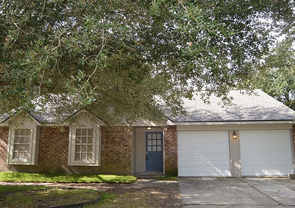 1st image of 309 Foxtail Ct