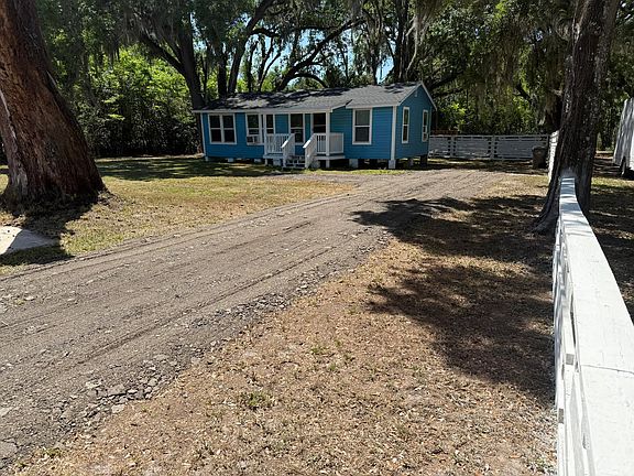 Front of house & Driveway