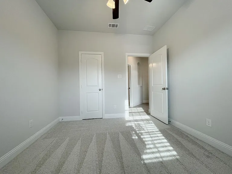 4009 Gray Wolf Dr — Photo 16