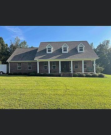 2nd image of 590 County Road 864