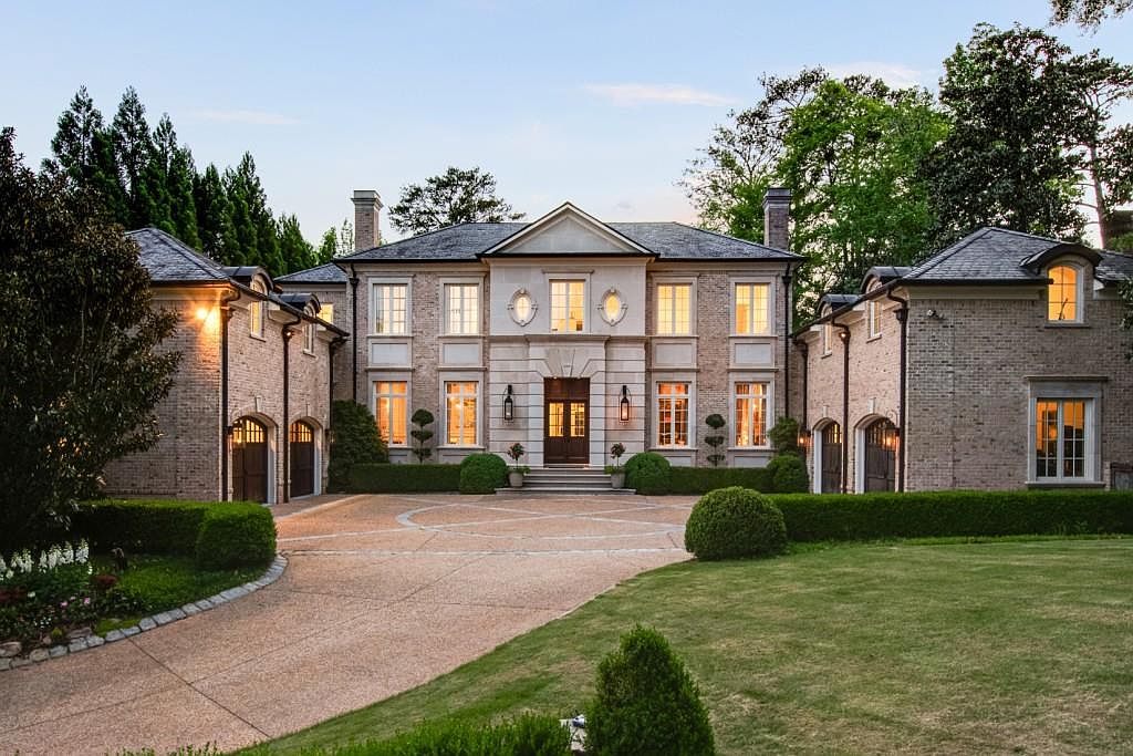 4010 Powers Ferry Rd NW