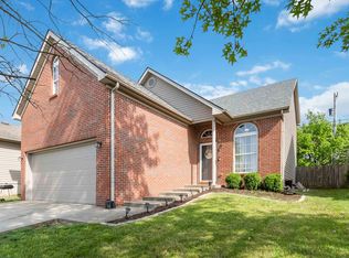 111 Baybrook Cir, Nicholasville, KY 40356