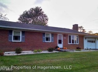 16535 Fairview Rd, Hagerstown, MD 21740