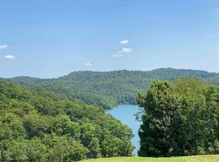1 Lakeview Dr, Horner, WV 26372