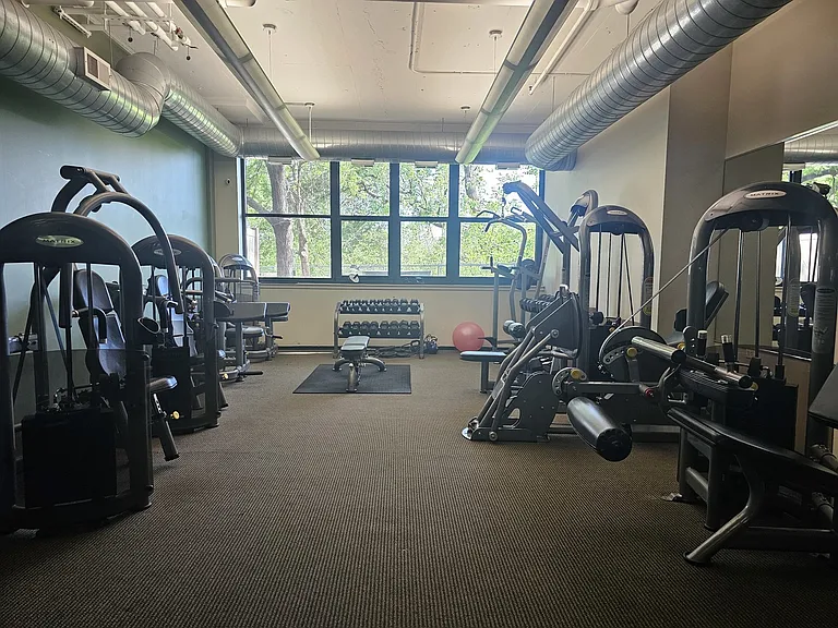 2323 W Pershing Rd #128 — Photo 9
