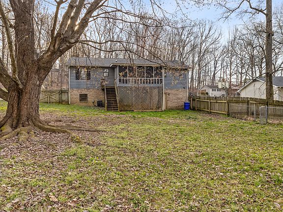 3rd image of 153 Jenkins Rd NE