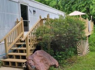 201 E 1st St, Jameson, MO 64647