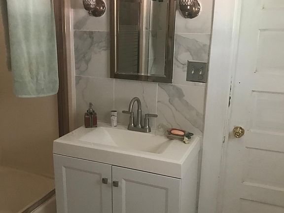 5th image of 602 Grant St