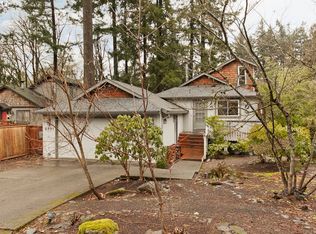 5421 SW Vacuna St, Portland, OR 97219