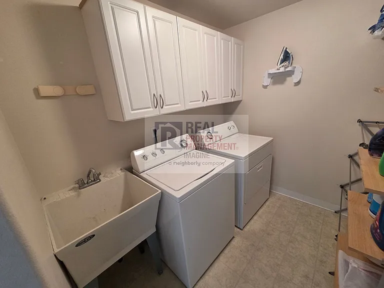 8615 Sweetbrier Loop SE — Photo 15