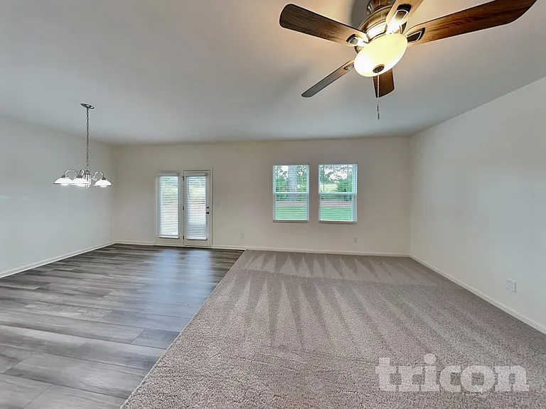 283 Cotton Tail Ln — Photo 4