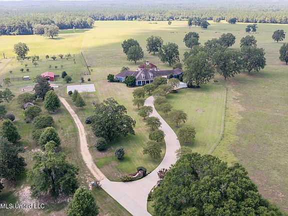 4th image of 164 Lott Cemetary Rd