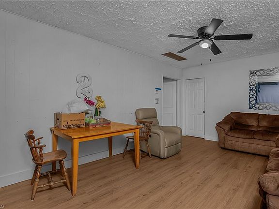 5th image of 337 Balboa AVE