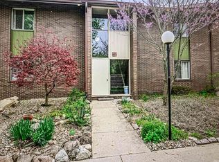 2500 Topsfield Rd APT 412, South Bend, IN 46614