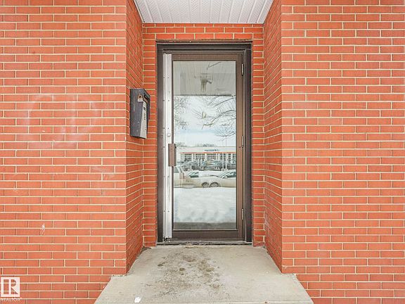 3rd image of 10724 115th St NW #9