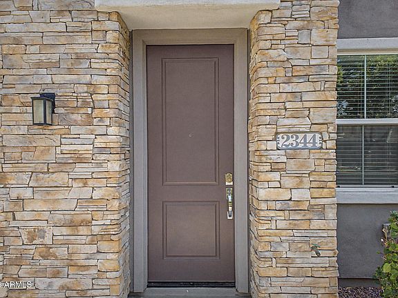 4th image of 2344 E HIDALGO Avenue