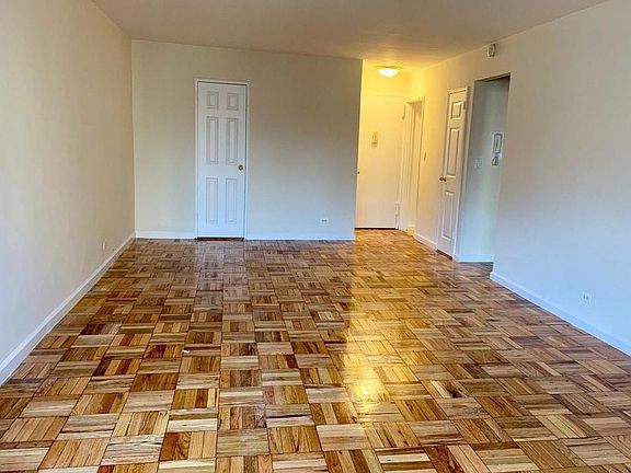 4th image of 201 E 19th St APT 6B