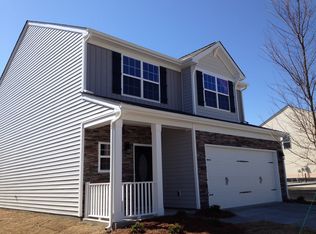 2932 Berry Creek Rd, Charlotte, NC 28214