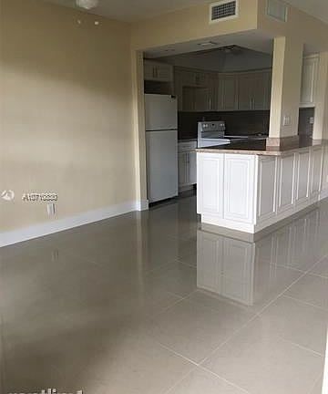 4th image of 7942 Camino Cir #B-6