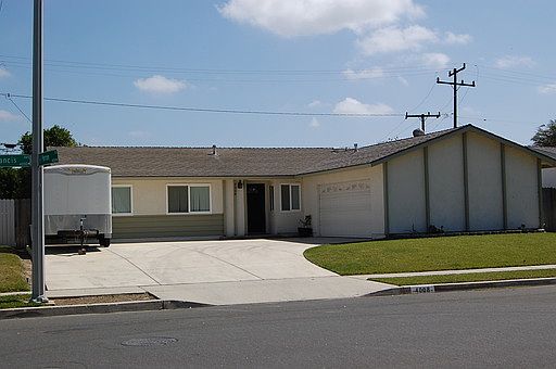1st image of 4008 Francis Ave