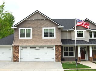 135 Buckingham Dr, Providence, UT 84332