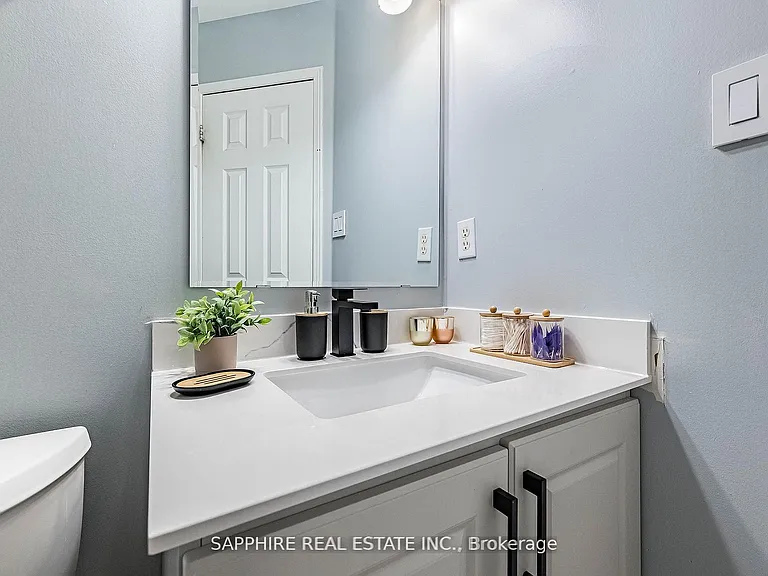 3255 Redpath Cir — Photo 26