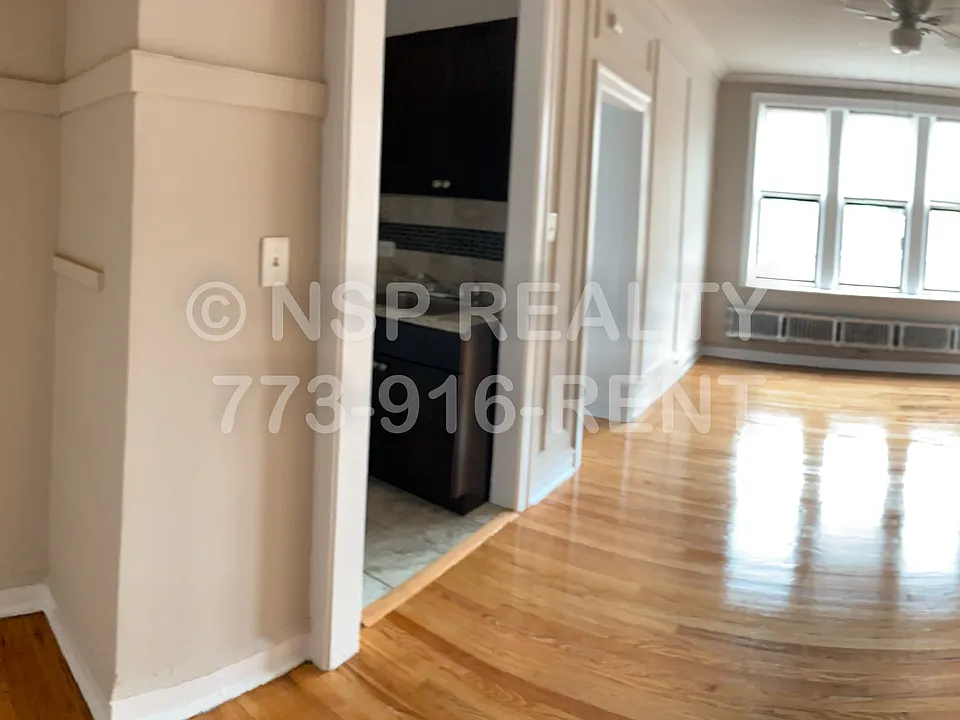 1371 W Estes Ave #D3