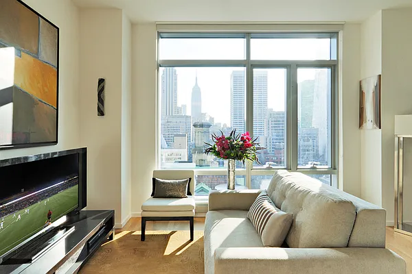 Sold by Stribling | media 19