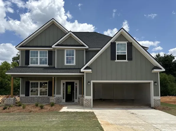 15 Quail Run Ct, Smiths Station, AL 36877