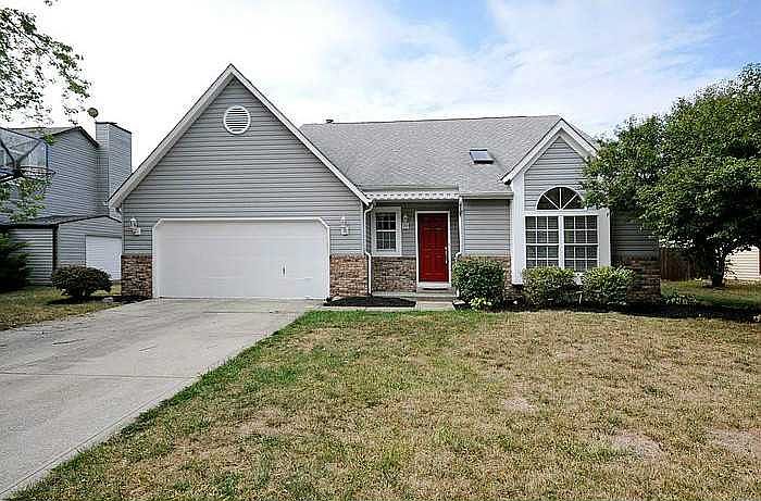 1st image of 7402 Crickwood Pl