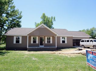 308 Valley Pointe Dr, Baxter, TN 38544