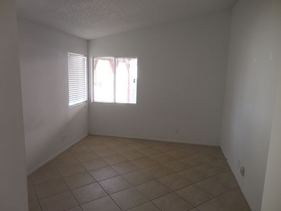 5th image of 1831 S Christy Ln