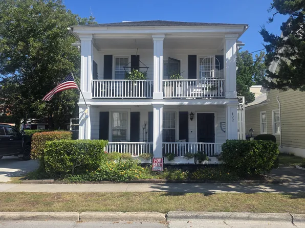 122 Craven St #A, Beaufort, NC 28516