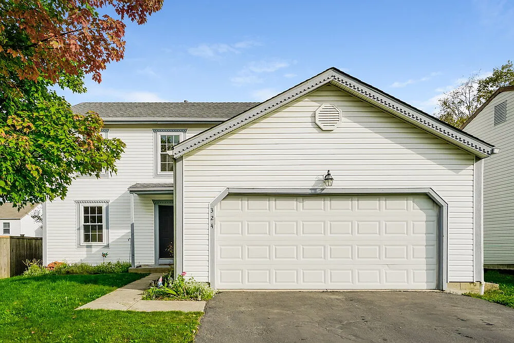 3 bed, 3.5 bath, 2154 sqft, $2,530 — Photo 1