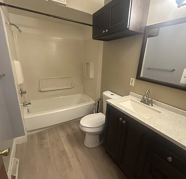 9611 Larnder Ave — Photo 24