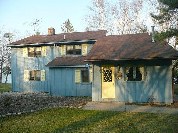 4th image of 429 N West Torch Lake Dr