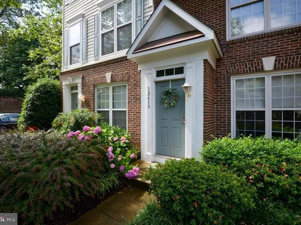 12619 Fair Crest Ct #110, Fairfax, VA 22033