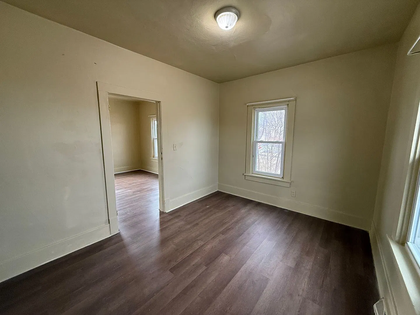 Pet-friendly home with bonus rooms! — Photo 4