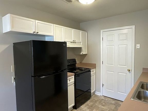 4th image of 5819 Hamilton Oaks Dr