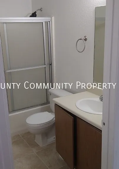 73856 Sunnyvale Dr #D — Photo 17
