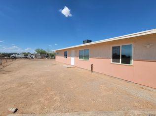 1297 N Highland Rd, Dateland, AZ 85333