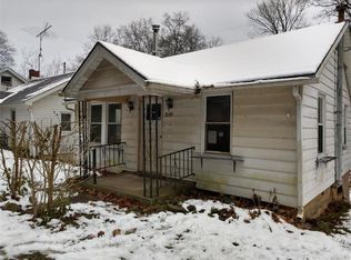 246 Stoughton Bch, Slippery Rock, PA 16057