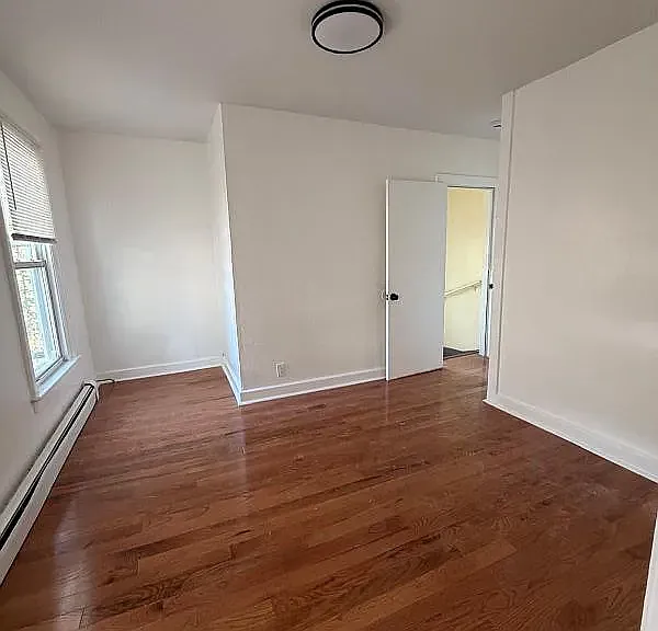 123 Morris St #2 — Photo 2