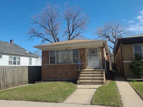 2nd image of 7749 S Oglesby Ave