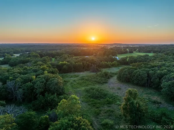 1 E 390th Rd, Chelsea, OK 74016