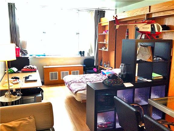 4th image of 164-168 Pearl St #2F