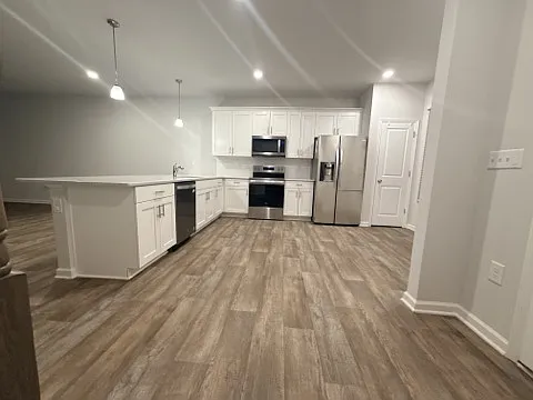 122 Enterprise Dr — Photo 7