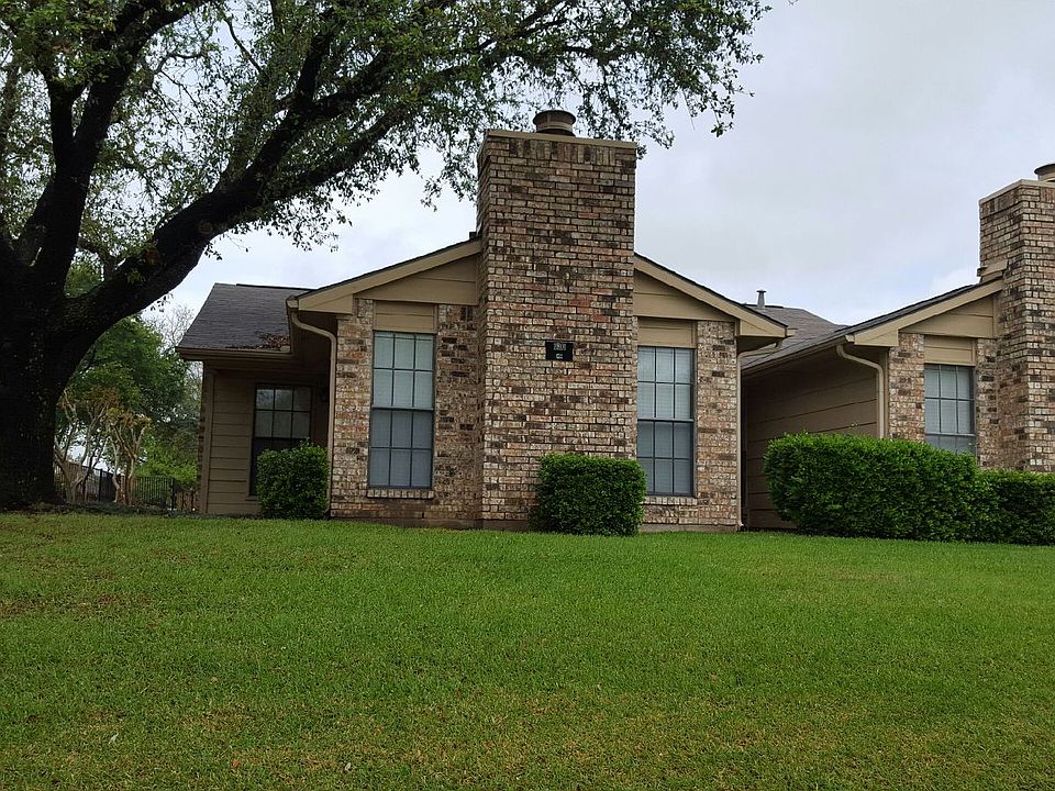 The front of the house 