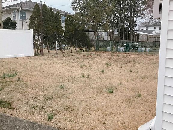 2nd image of 384 Clement Ave