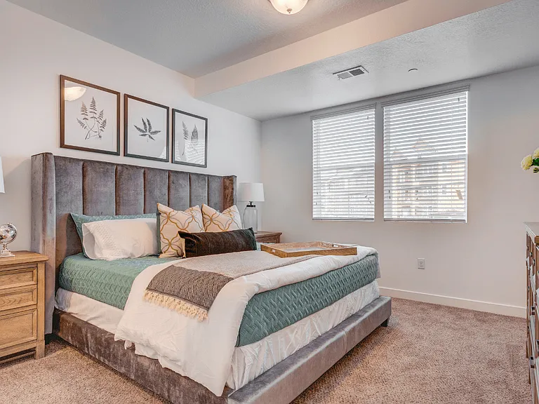 Eversage Apartments — Photo 10